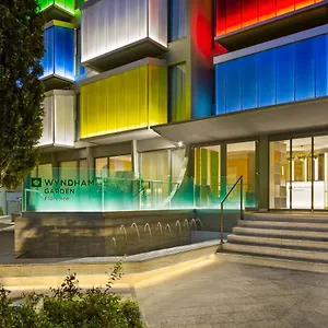 **** Otel Wyndham Garden İtalya